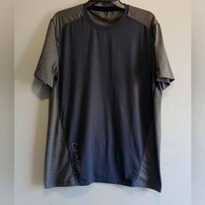 ❤4/$12 Calvin Klein Performance Loose Fit Shirt